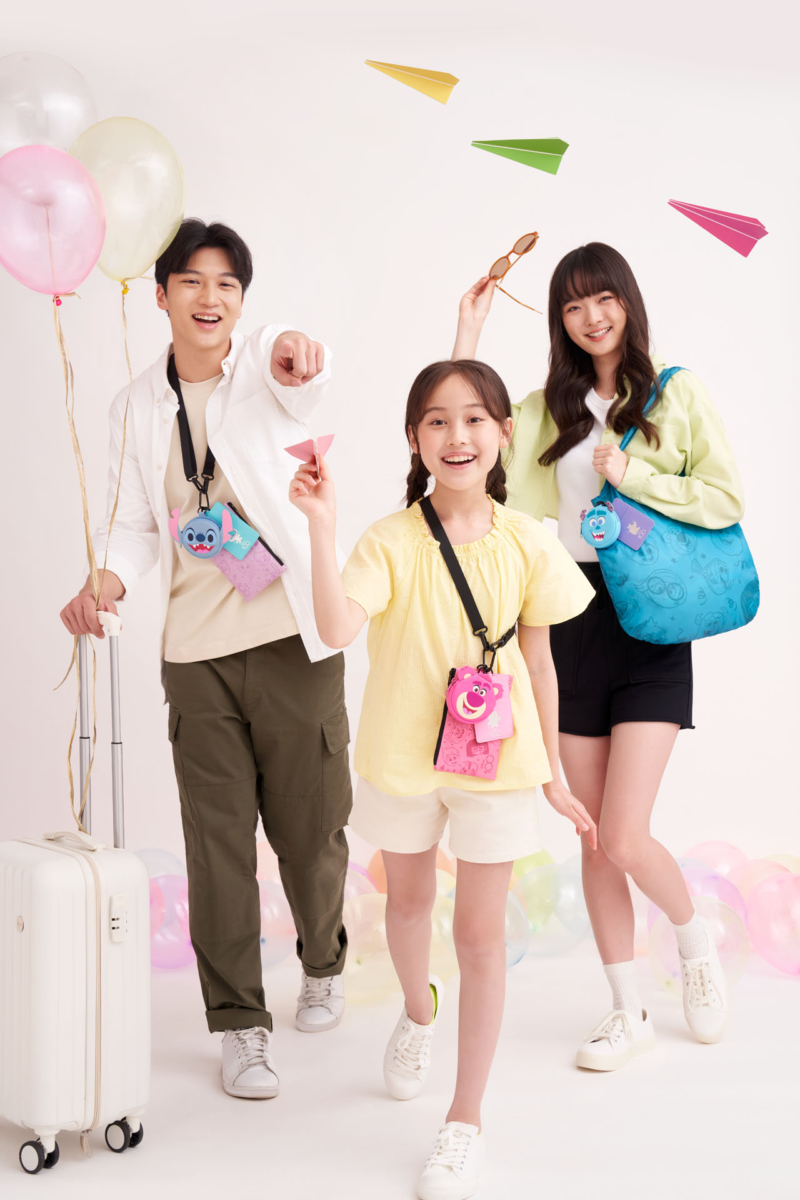 7-Eleven Disney & Pixar Eco-Tote Bag and Zipper Pouches