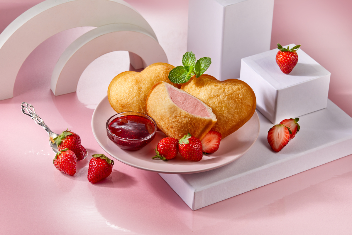 Frozen Heart Strawberry Fried Ice Cream