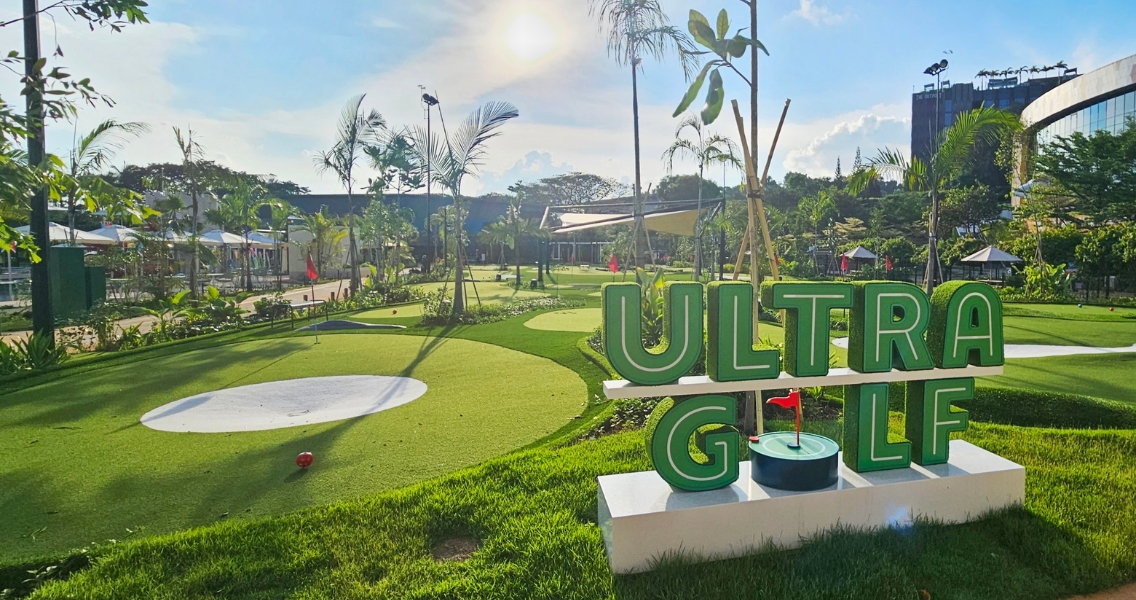UltraGolf - 18-hole beachside course