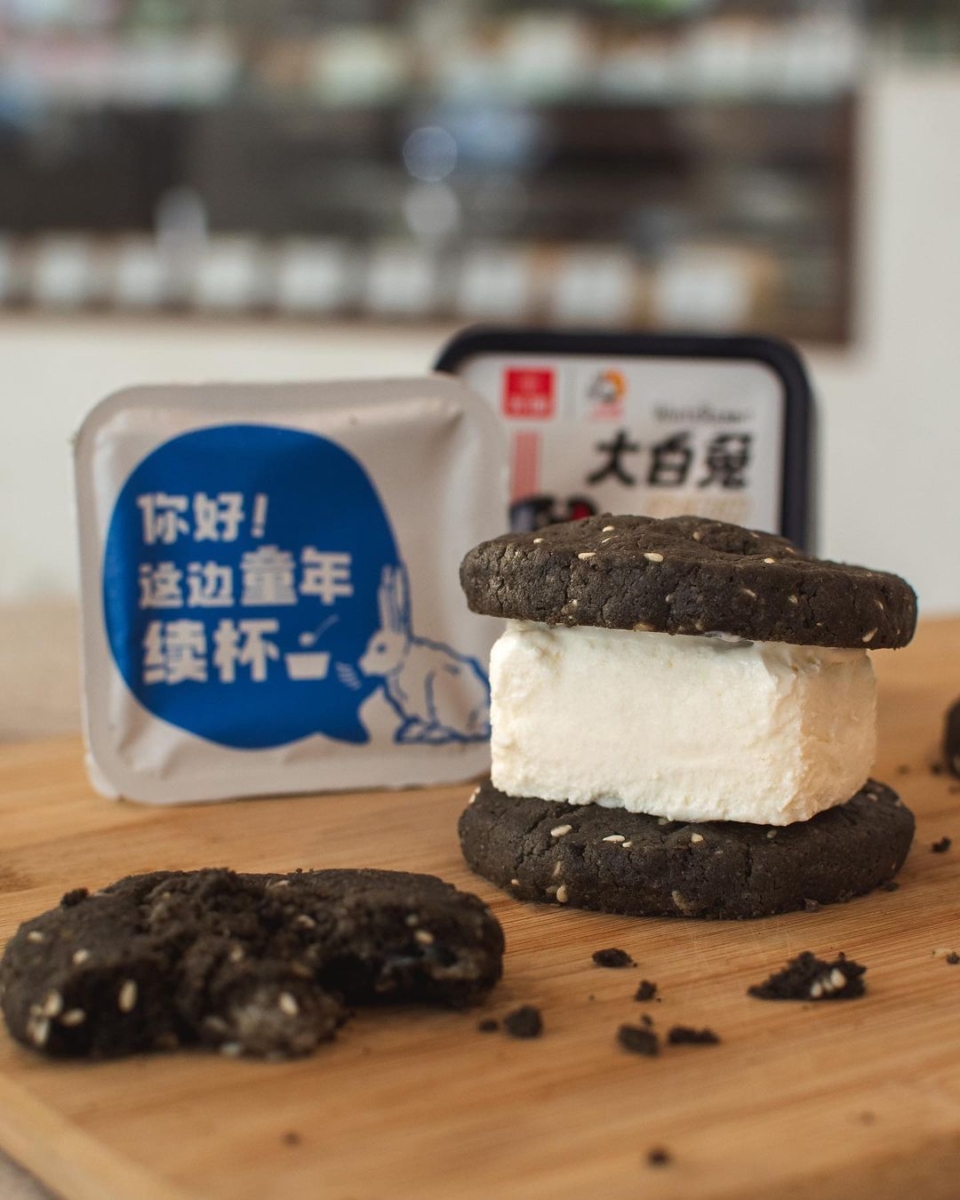 White Rabbit Mochi Cookie Sandwich