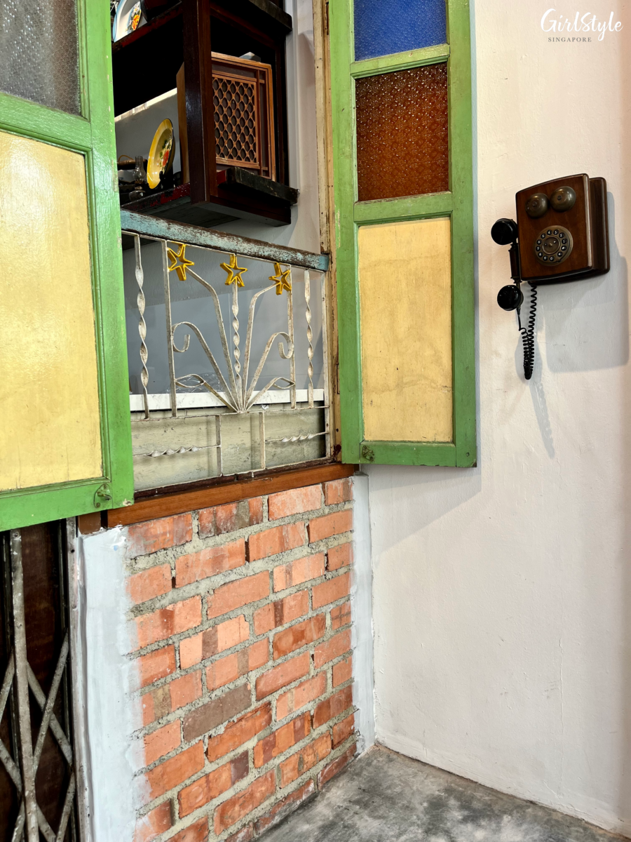 Retro decor at Great Nanyang