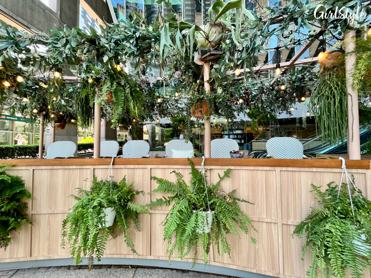 Bar seats at Nico Cafe @ Wheelock Place