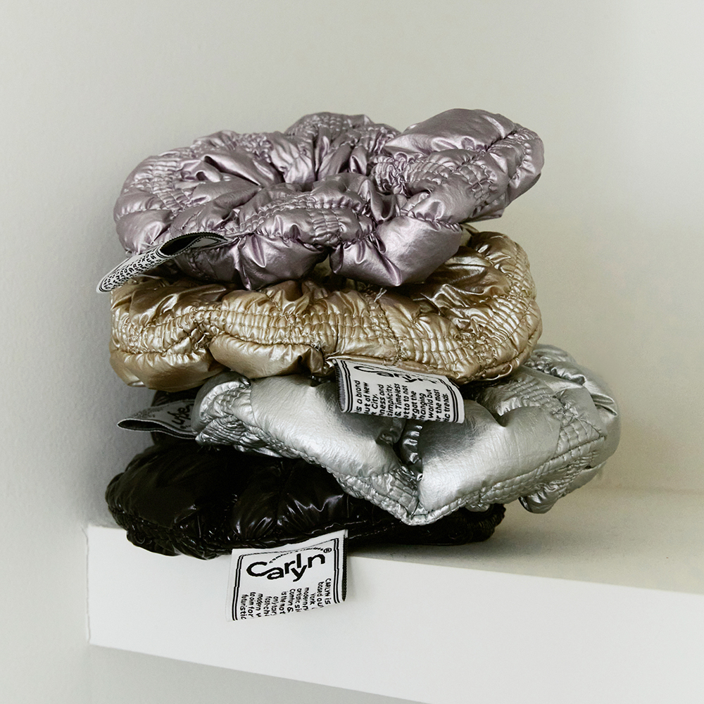 CARLYN POING SCRUNCHIE