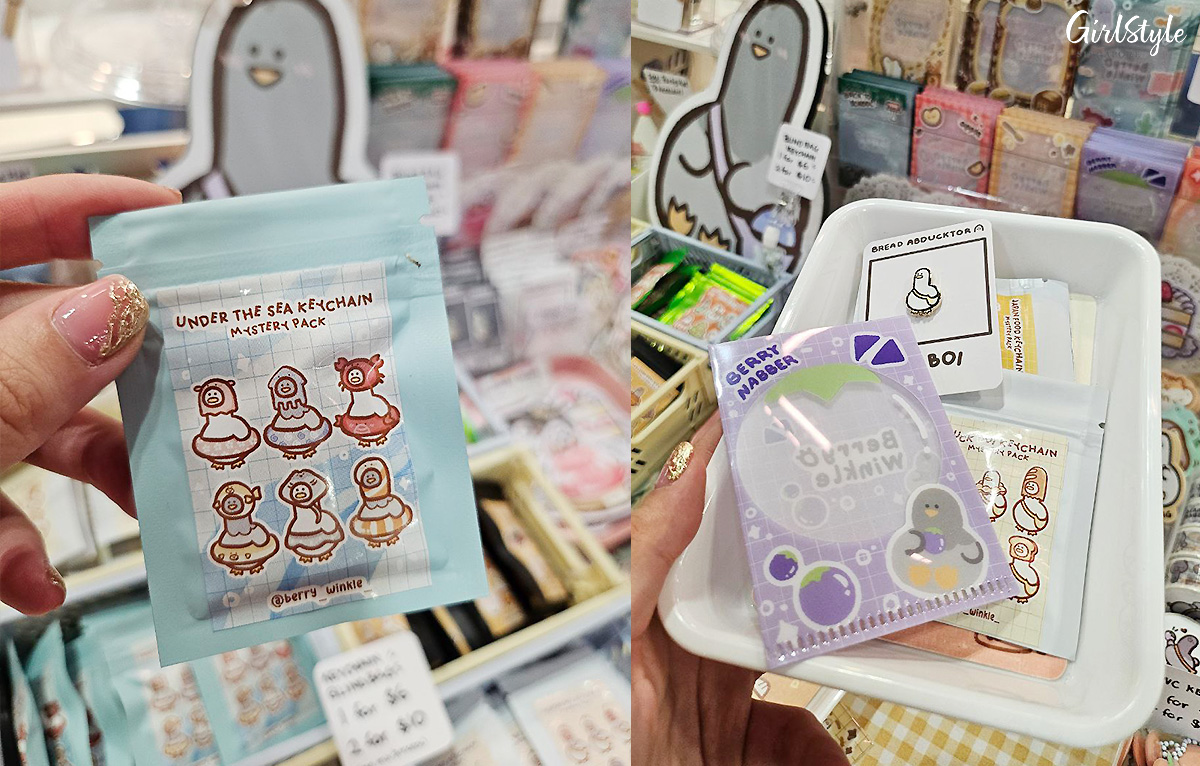 Berry Winkle Keychain Blind Bag & Card Sleeves