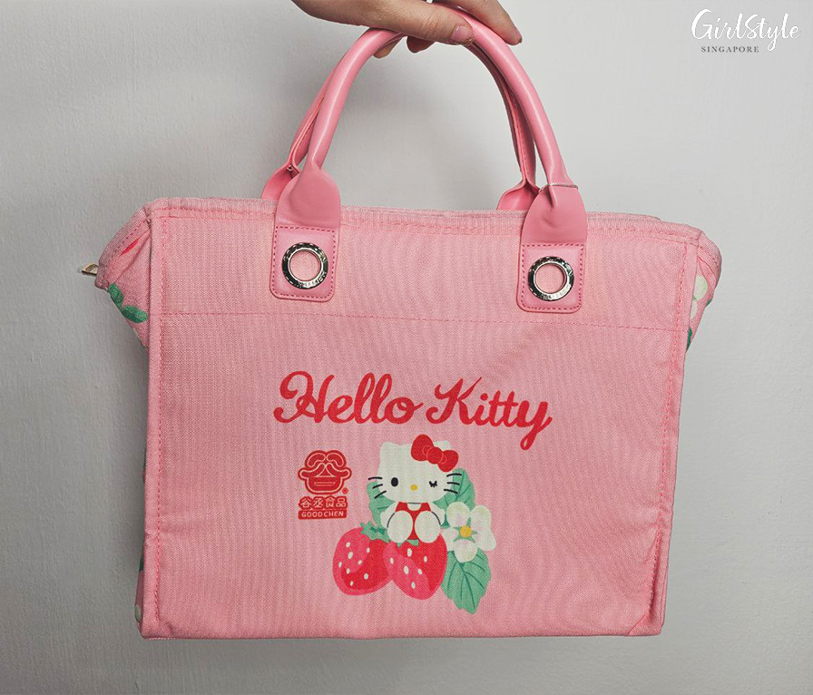 Sanrio Hello Kitty Mooncake + Cooler Bag