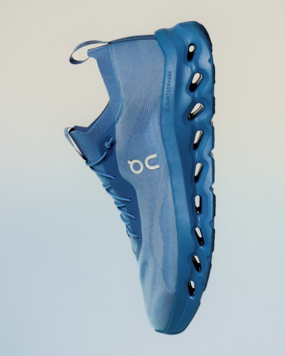 LOEWE X ON- CLOUDTILT in Forever Blue