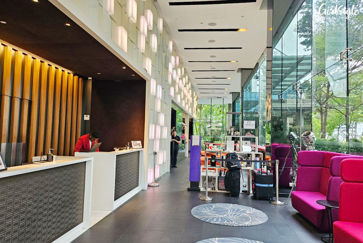 Quincy Hotel Singapore lobby
