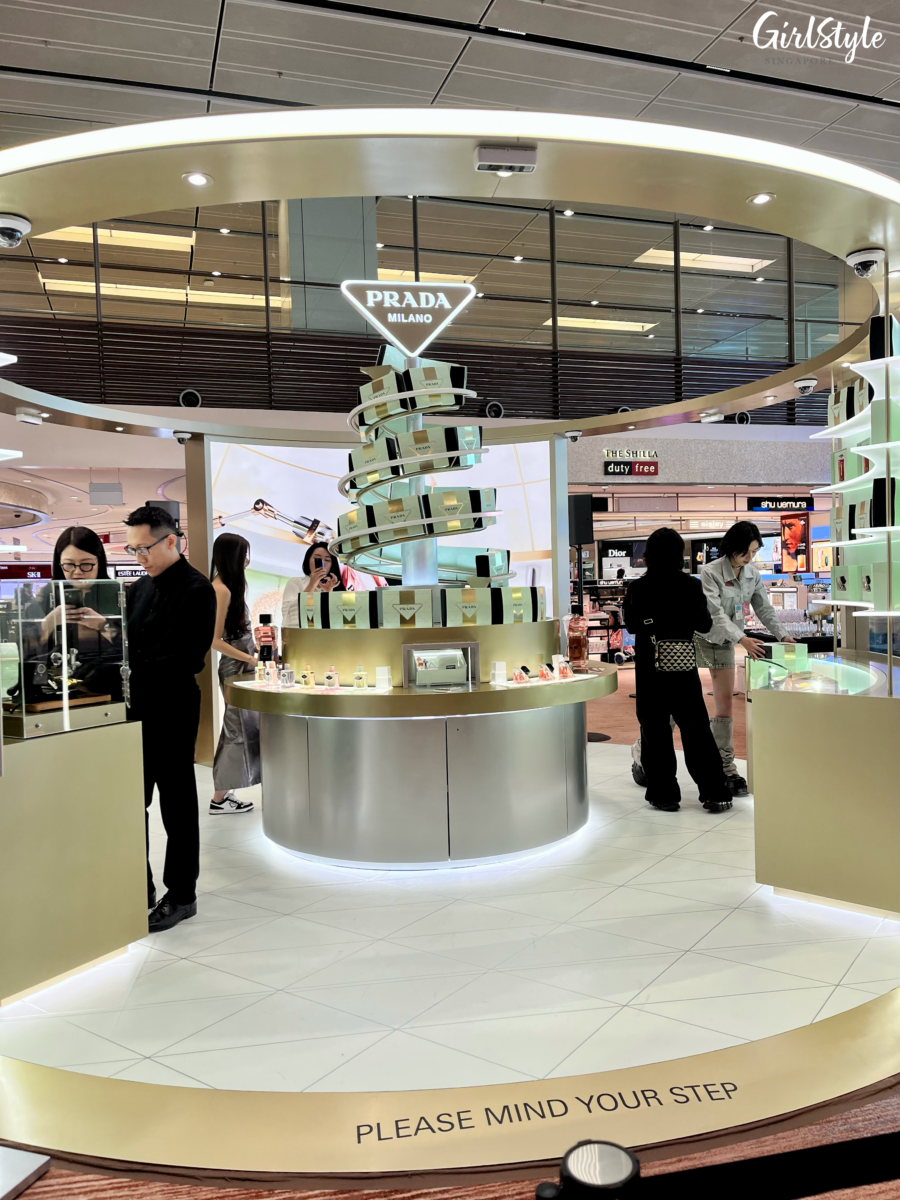 Prada Holiday Gift Factory