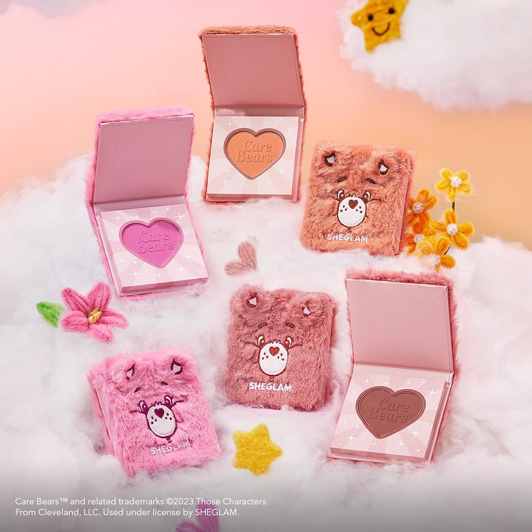 新品未使用　SHEGLAM ケアベア コスメセット Care bears Care Bears X SHEGLAM Collection Set
