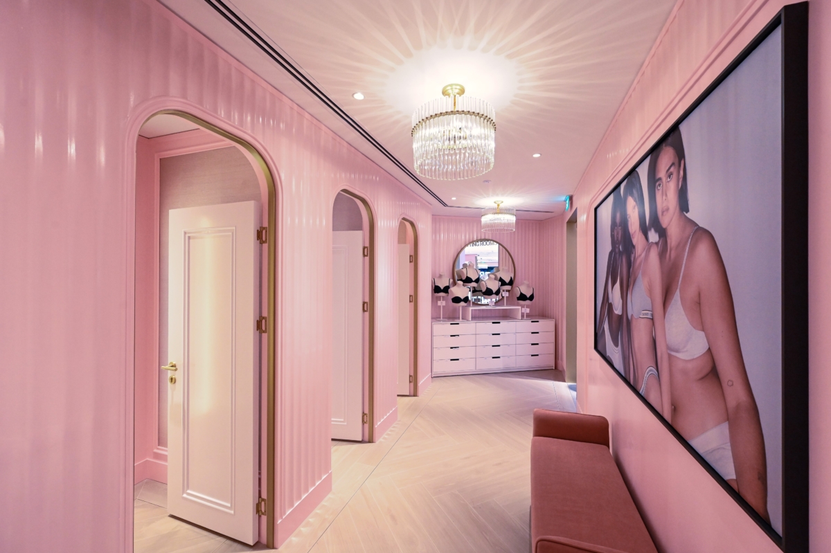 Fitting room at the Victoria's Secret ION Orchard store