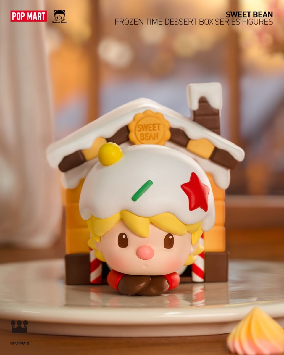 Sweet Bean Frozen Time Dessert Box Series Figure - Frosty Gingerbread House