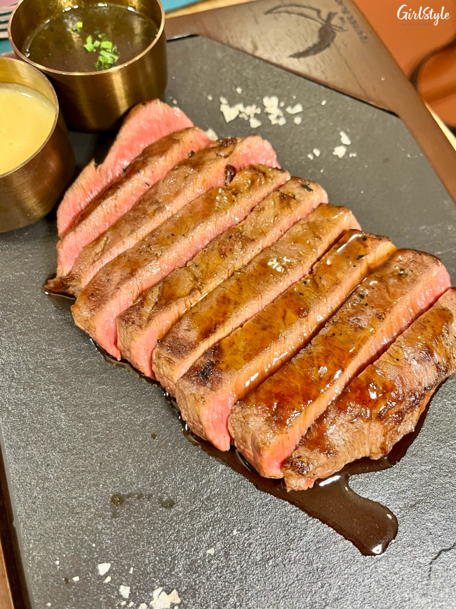 Bincho Feather Blade