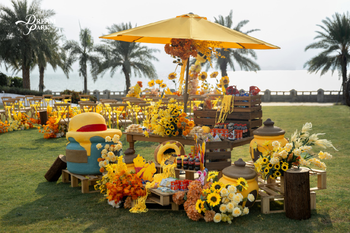 Winnie-the-pooh-themed wedding