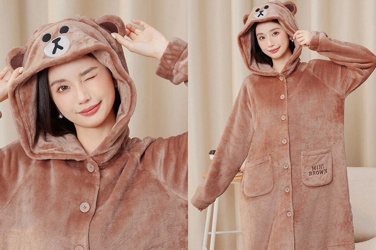 Jovie Line, Hooded Fleece Robe