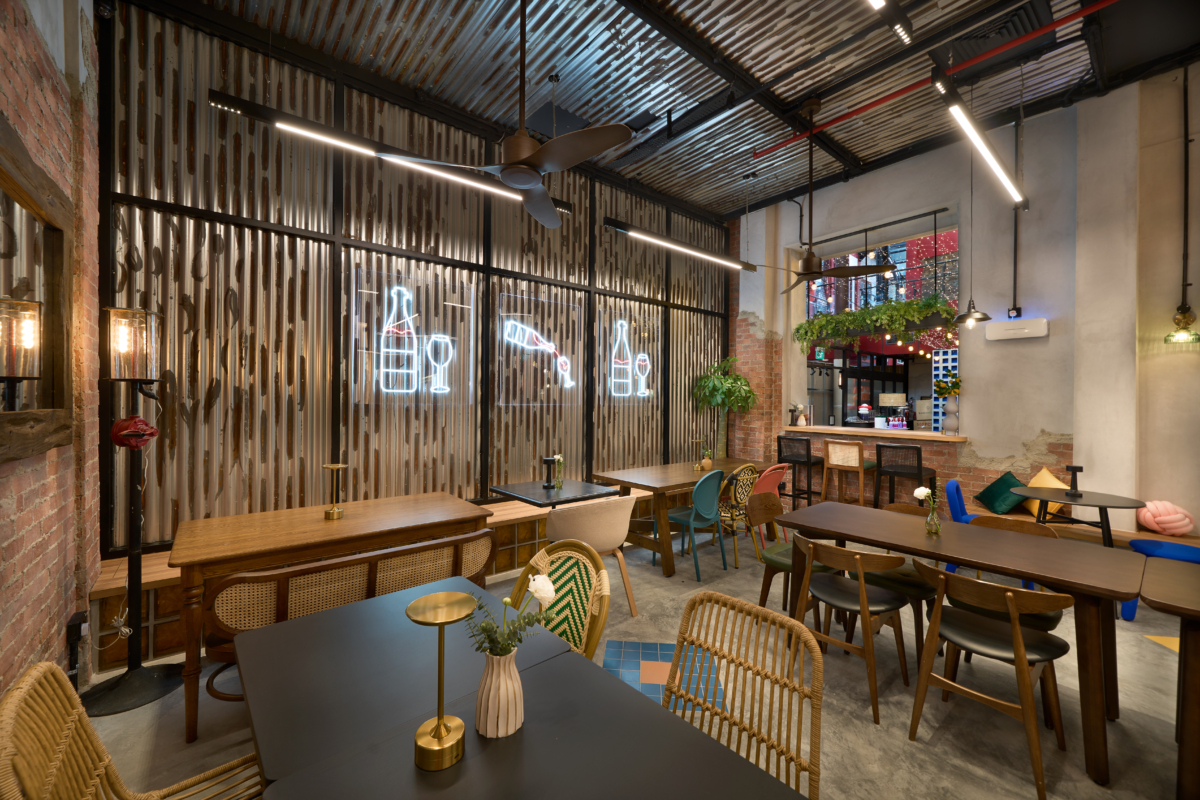 Fourgather’s main dining hall