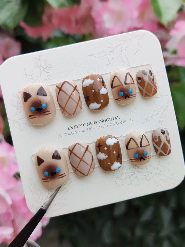 Siamese cat press-on nails