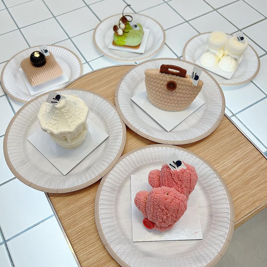 Masahiko Ozumi Paris cakes