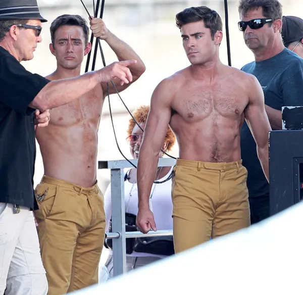 Zac Efron and his stunt double Jordan Scott