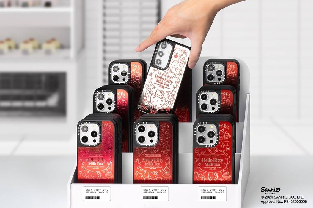 CASETiFY Hello Kitty Milk Tea ケース 616EIz5PNrL._AC_UF350,
