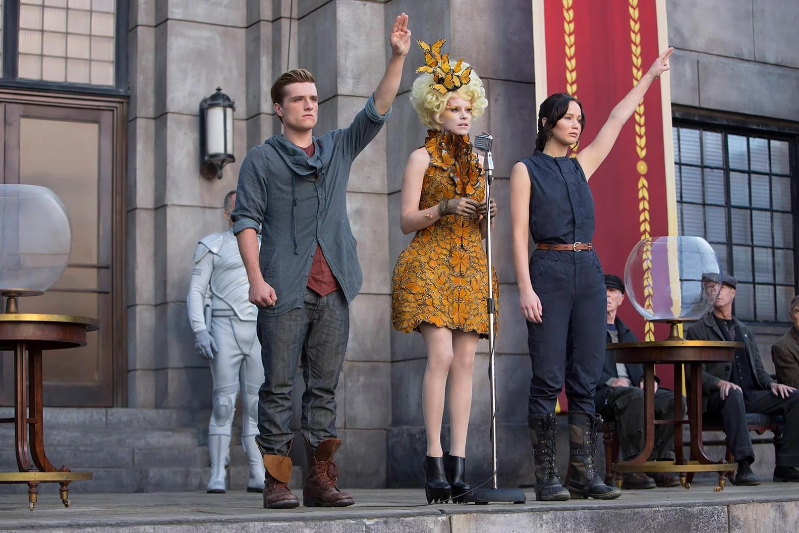 Elizabeth Banks, Josh Hutcherson, and Jennifer Lawrence in The Hunger Games: Catching Fire
