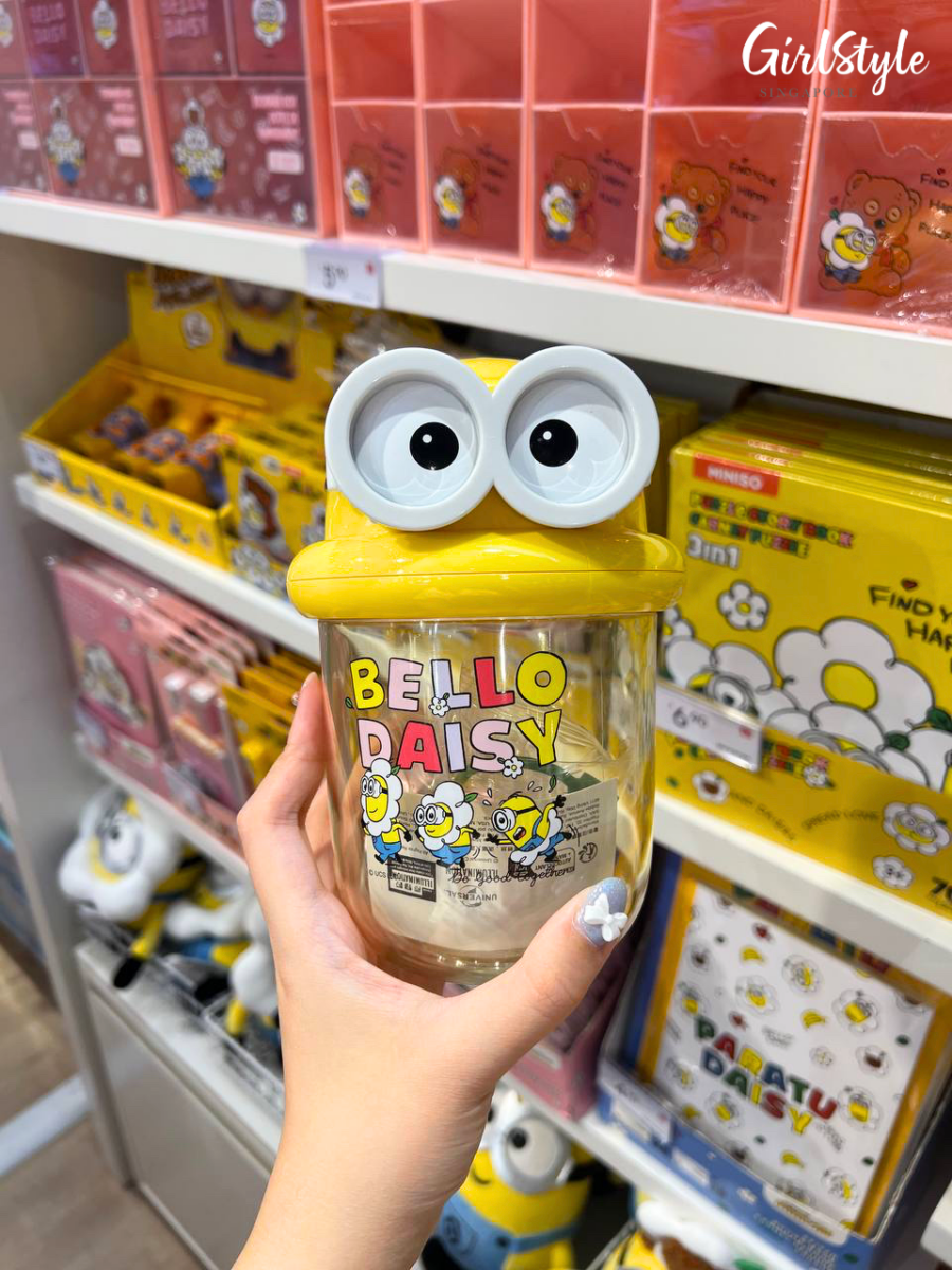 Bello Daisy Minion bottle