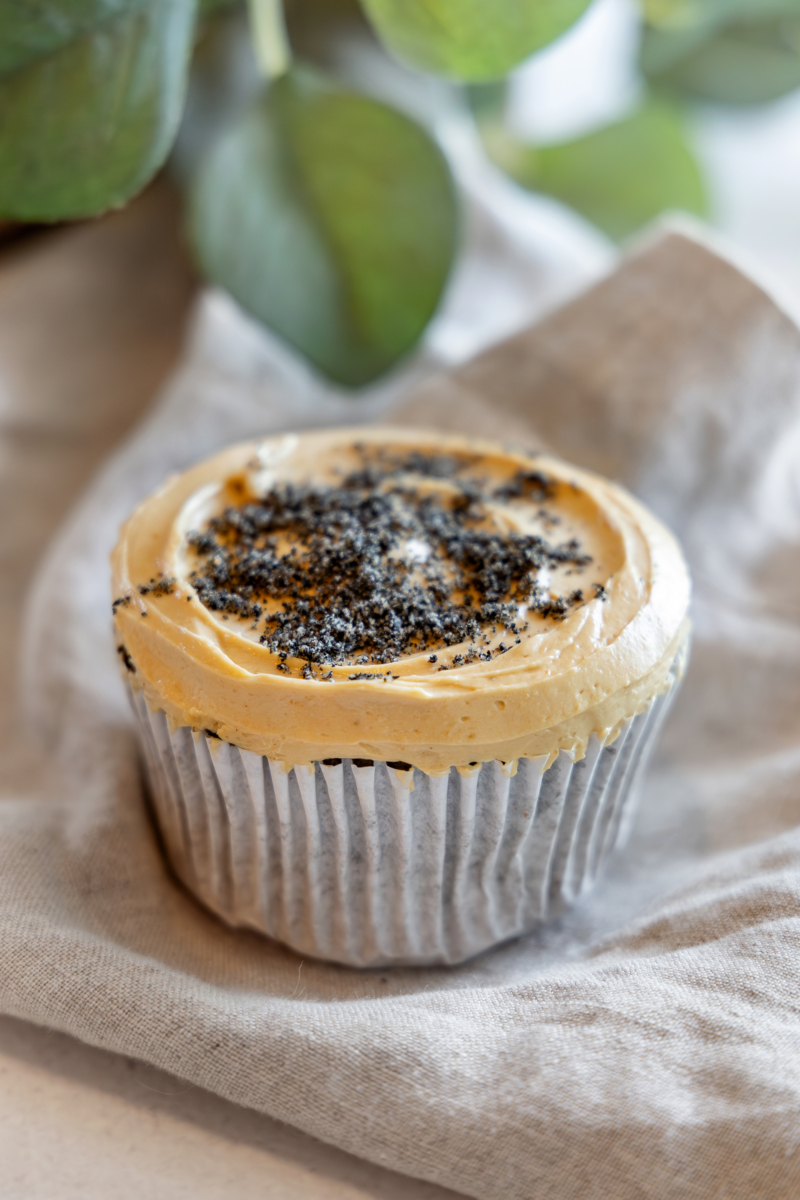 Miso Sesame Cupcake