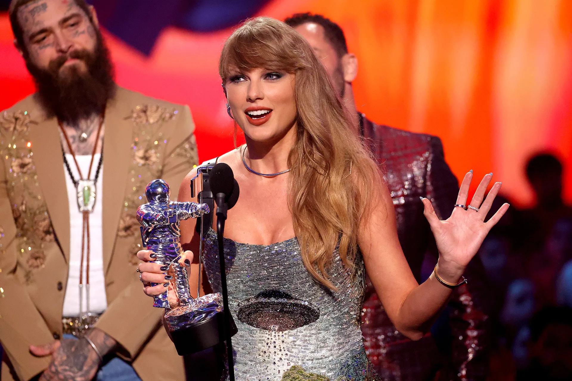 Taylor Swift wins 7 awards at the 2024 VMAs, Including Artist of the Year