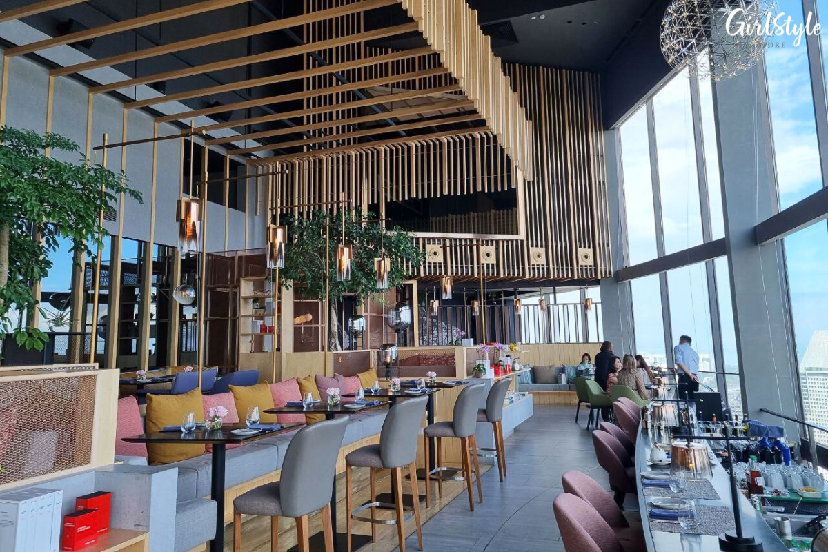 SKAI at Level 70, Swissôtel The Stamford,