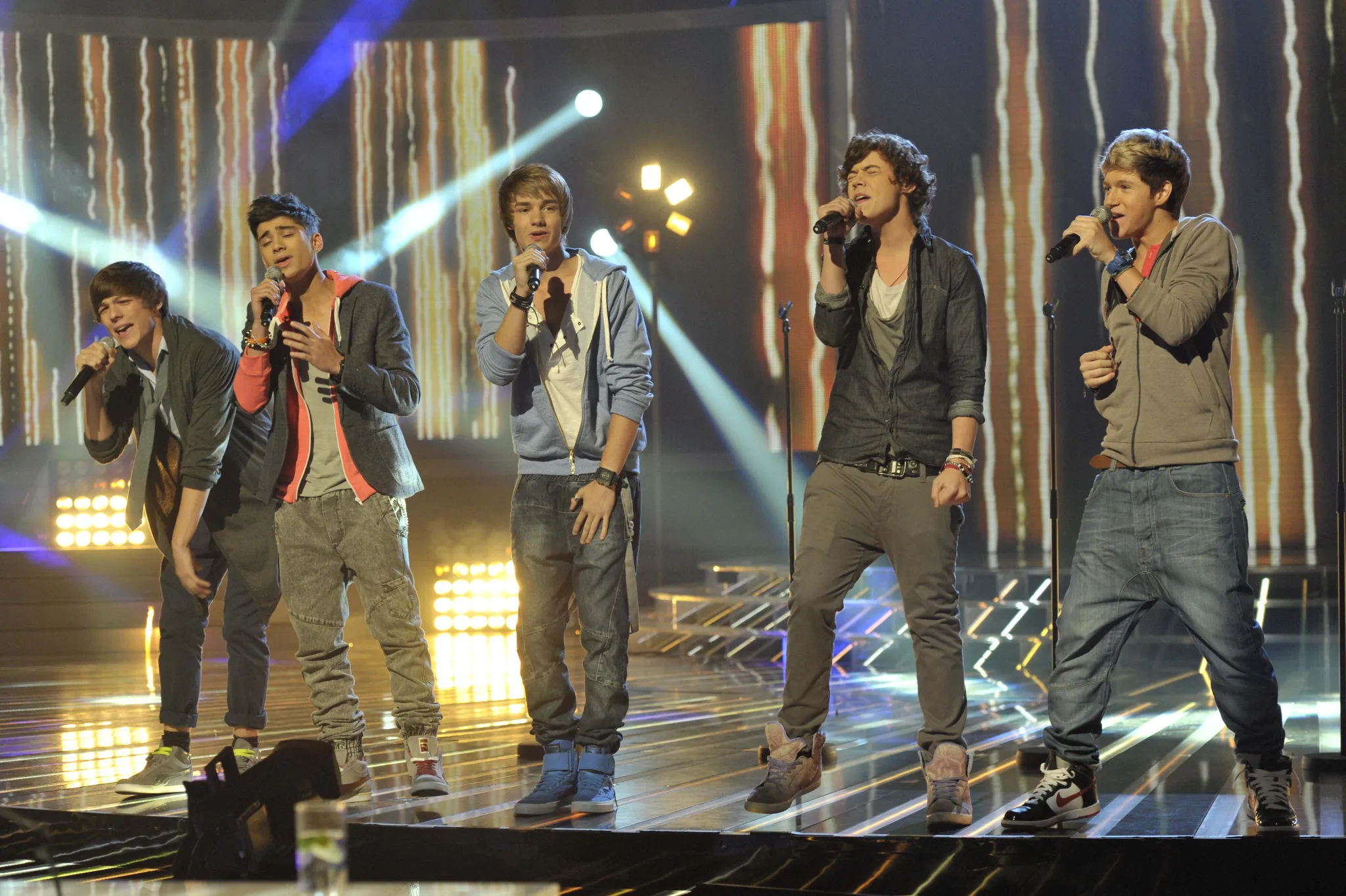Louis Tomlinson, Zayn Malik, Liam Payne, Harry Styles and Niall Horan on ‘The X Factor’