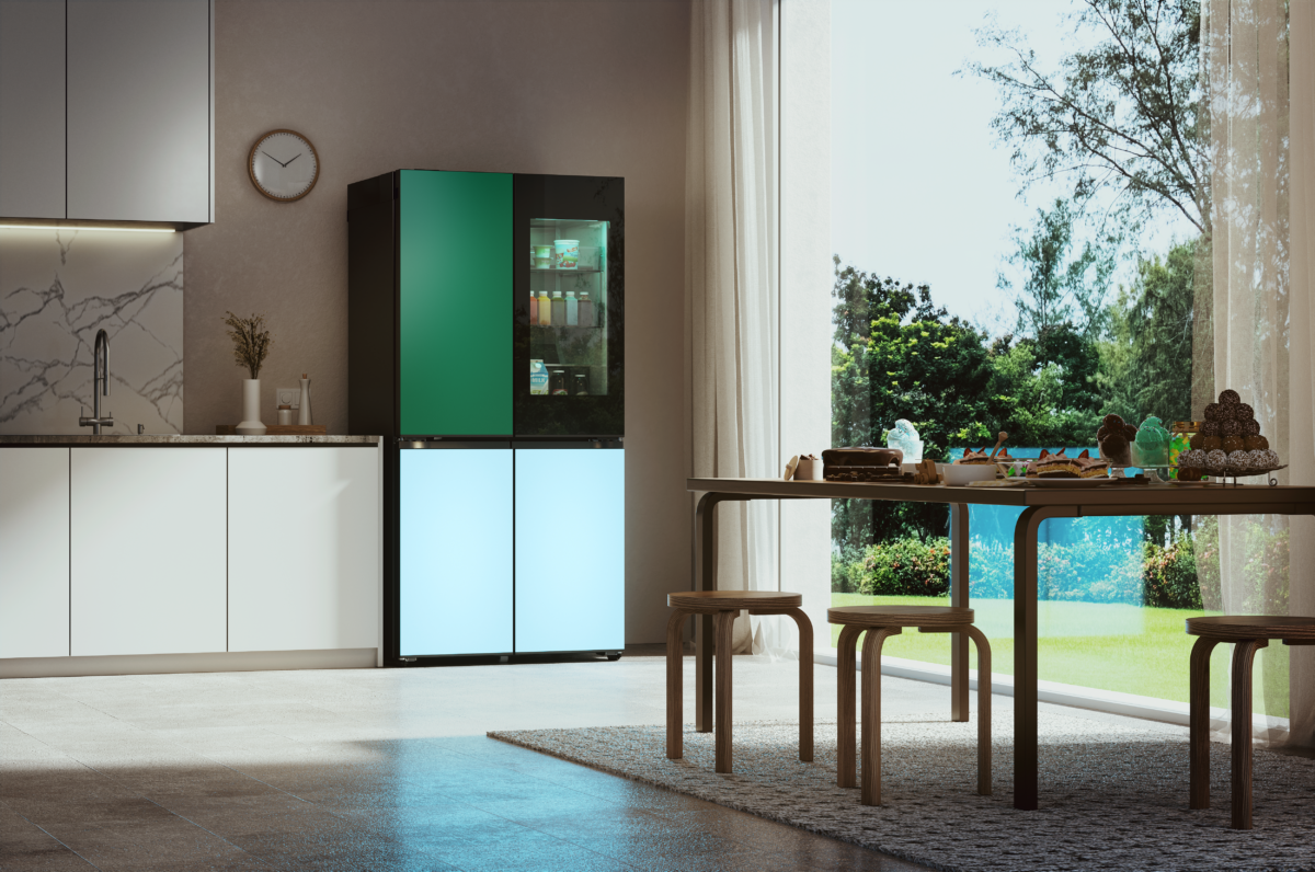 InstaView™ Fridge with MoodUP™