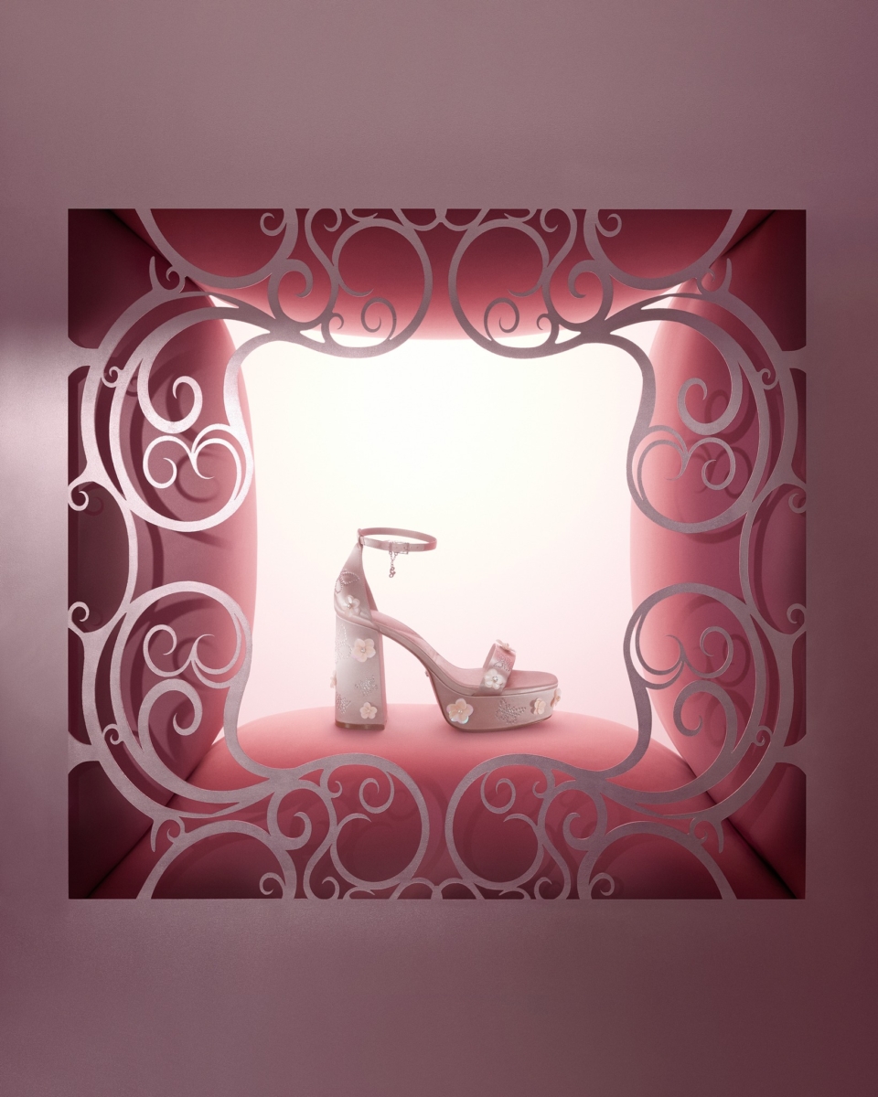 Spellbinding Women Heeled Sandal – Pink