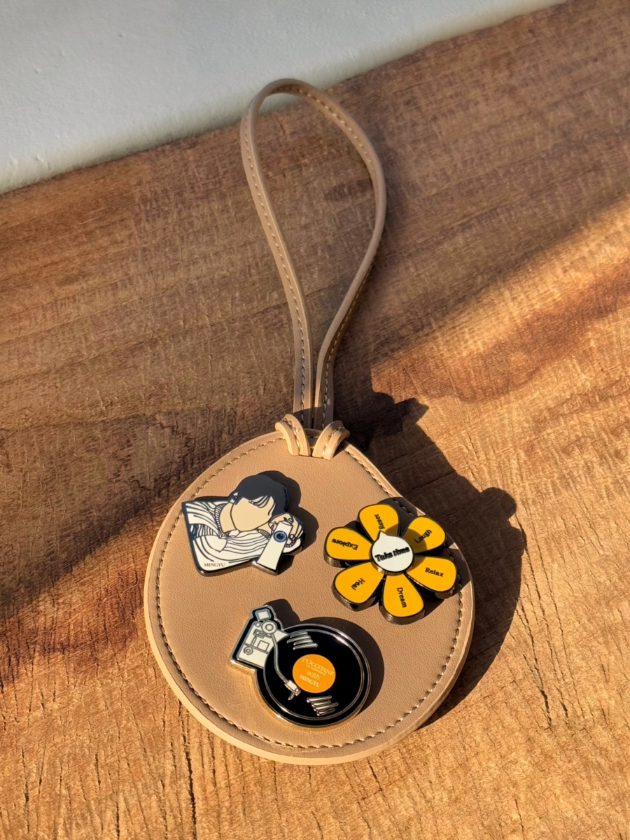 L’OCCITANE with MINGYU Bag Charm