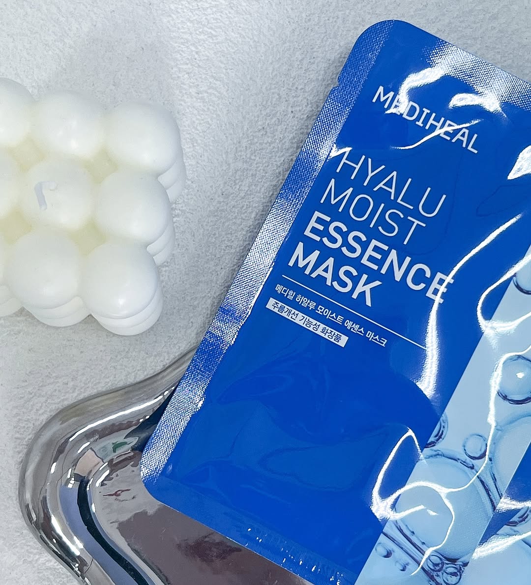 Mediheal Hyalu Moist Essence Mask