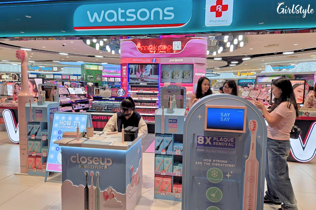 CloseUp Pop-Up at Watsons Ngee Ann City
