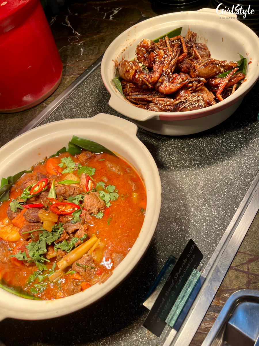 Stewed Beef Shank with Ginger & Fish Sauce(Bò Kho Gừng Vơi Nước Mắm) and Wok-Fried River Prawn with Tamarin Sauce (Tôm Rang Me)