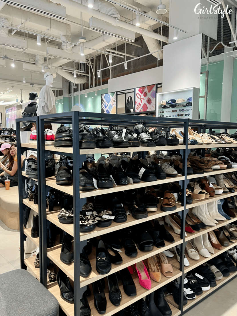 2nd STREET Singapore Thrift Store At 313@somerset