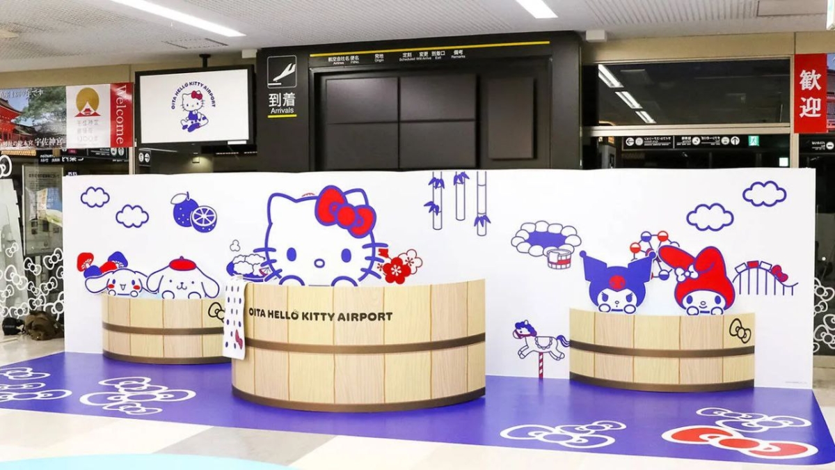 Oita Hello Kitty Airport