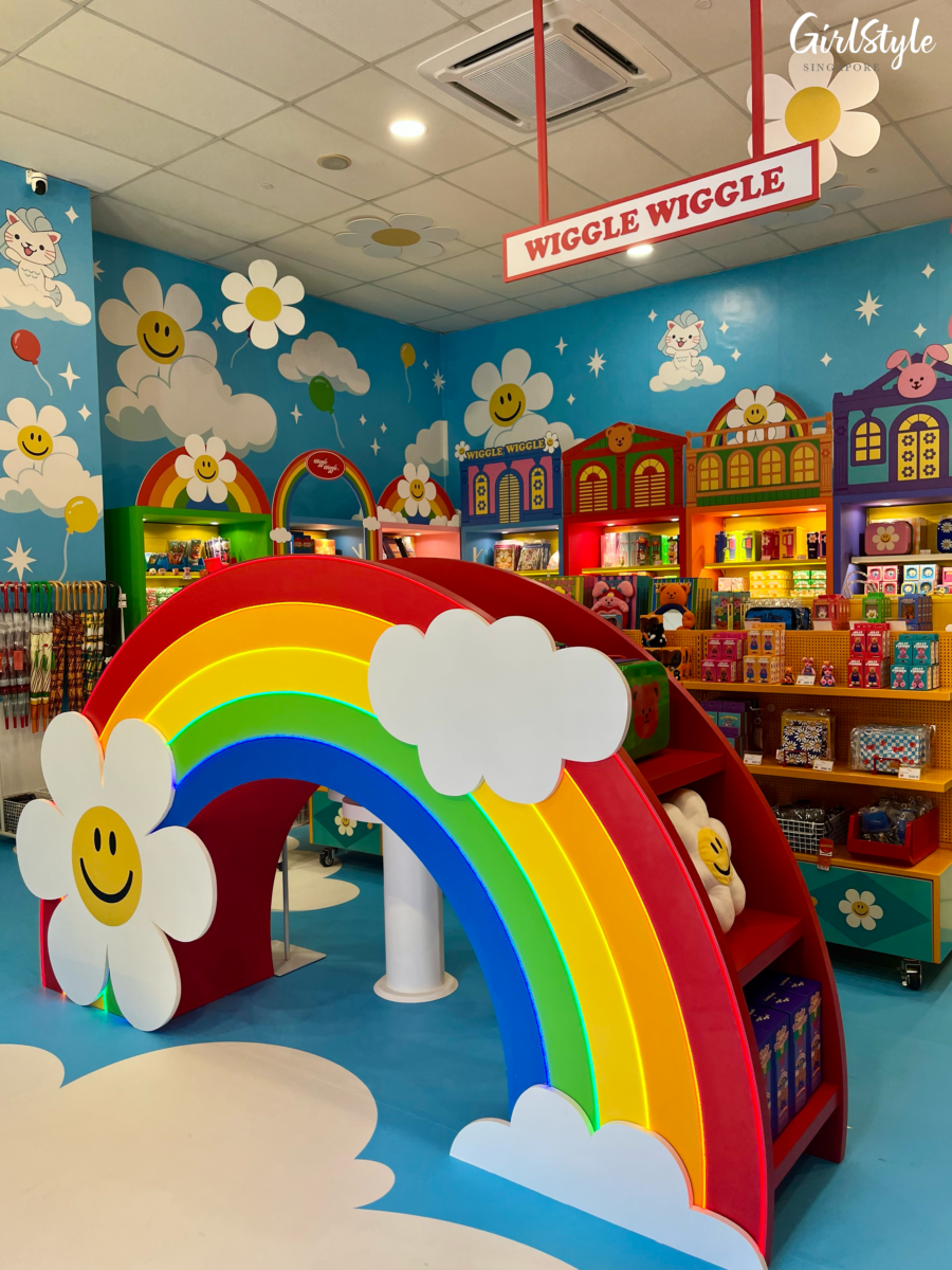 Wiggle Wiggle at Singapore Flyer pop-up store at L1