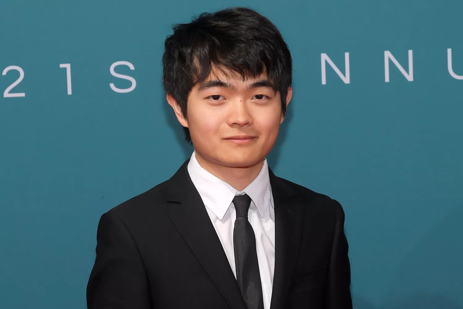 Ben Wang as Wyatt Callow