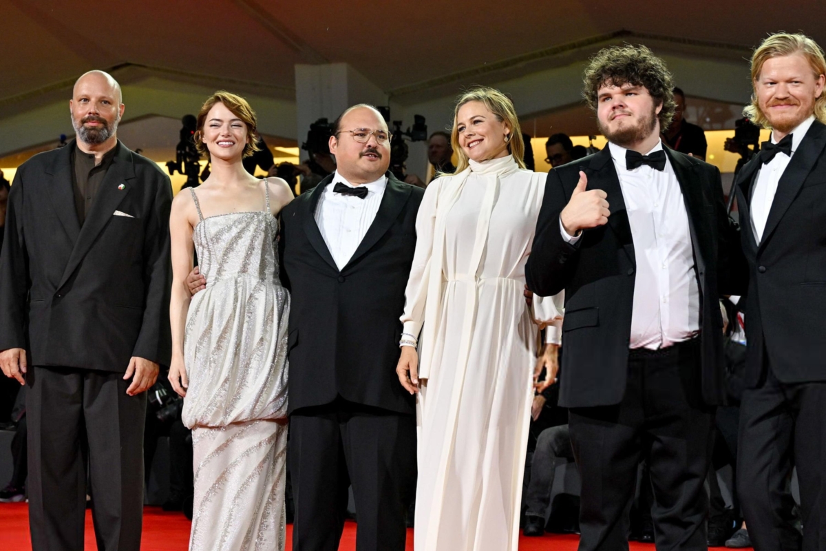 Yorgos Lanthimos, Emma Stone, Stavros Halkias, Alicia Silverstone, Aidan Delbis and Jesse Plemons at the 'Bugonia' red carpet
