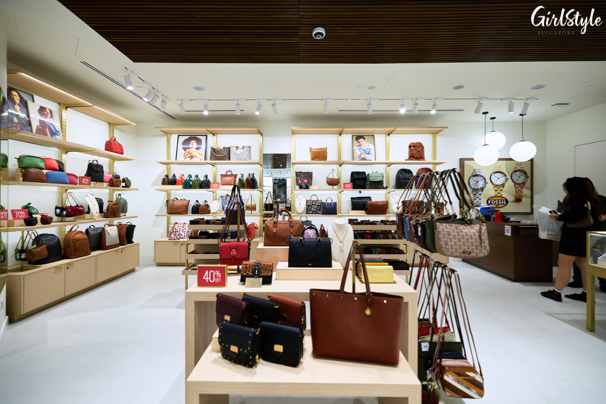 Watch Station International & Fossil Outlet