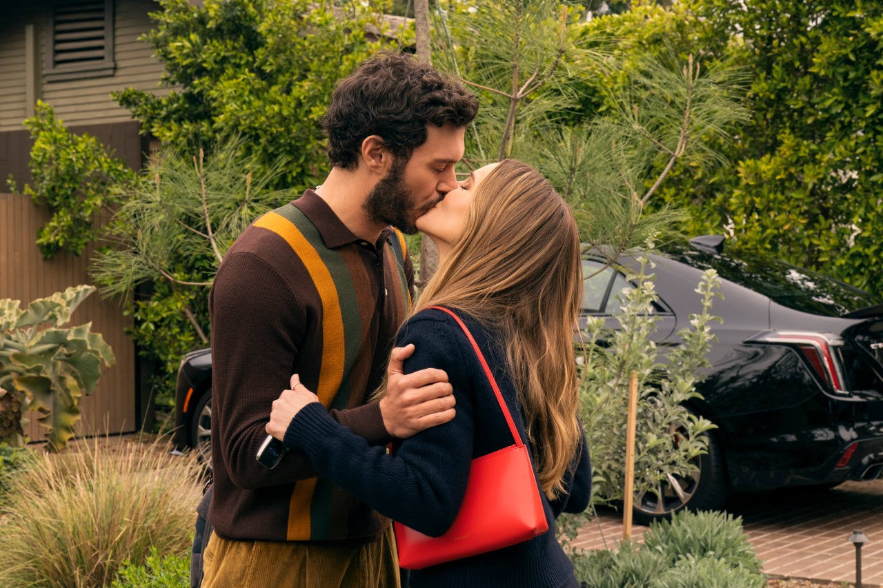 Adam Brody and Kristen Bell in 'Nobody Wants This' Season 2