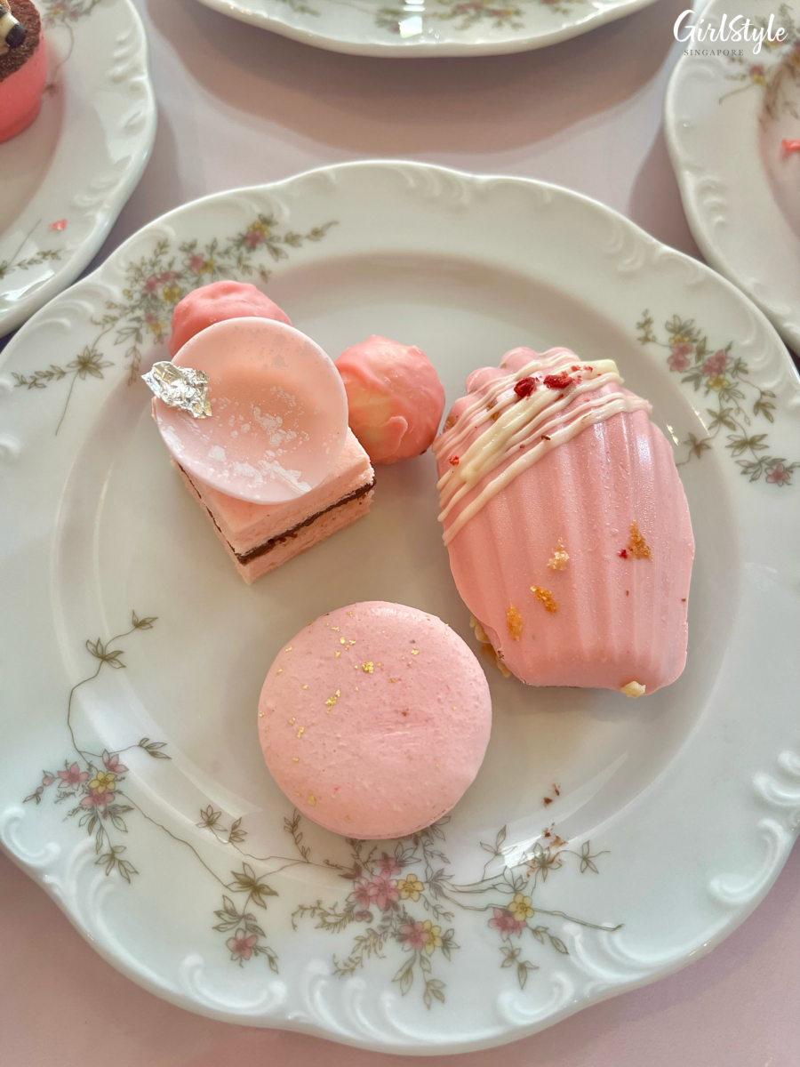 Pink-themed desserts