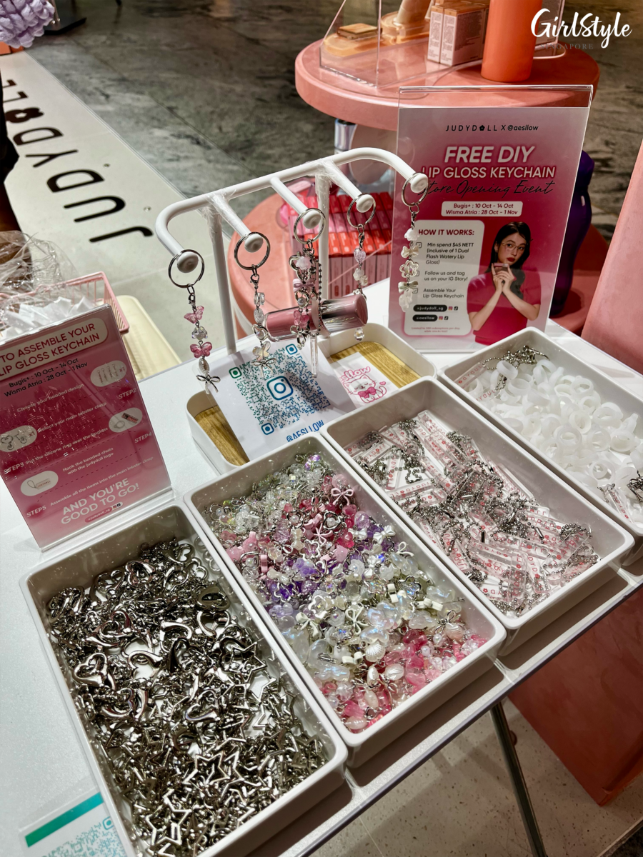 Free DIY Lip Gloss Keychain at Judydoll Wisma Atria