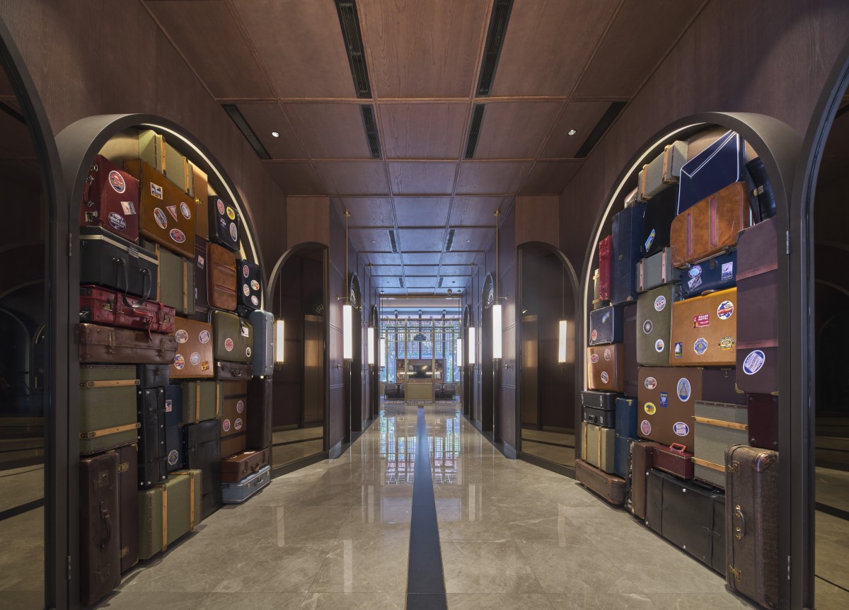 Luggage feature wall