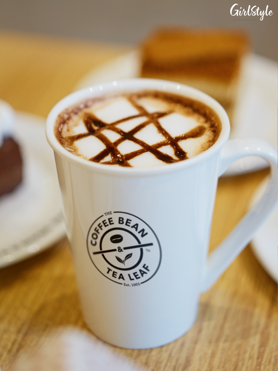 The Coffee Bean & Tea Leaf Peppermint Dark Chocolate Latte