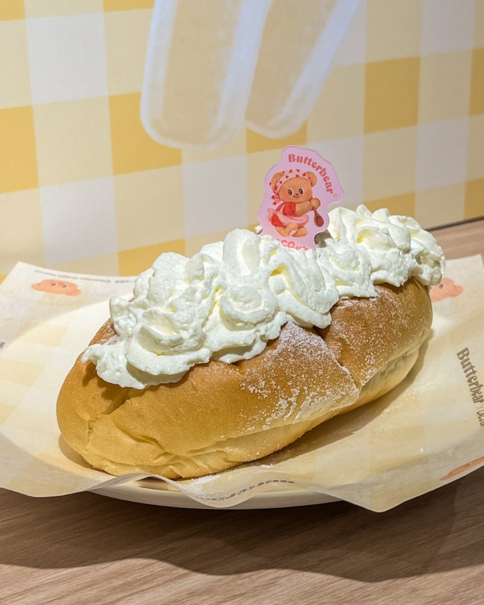 CACO Cafe x Butterbear Classic Fresh Cream Bun