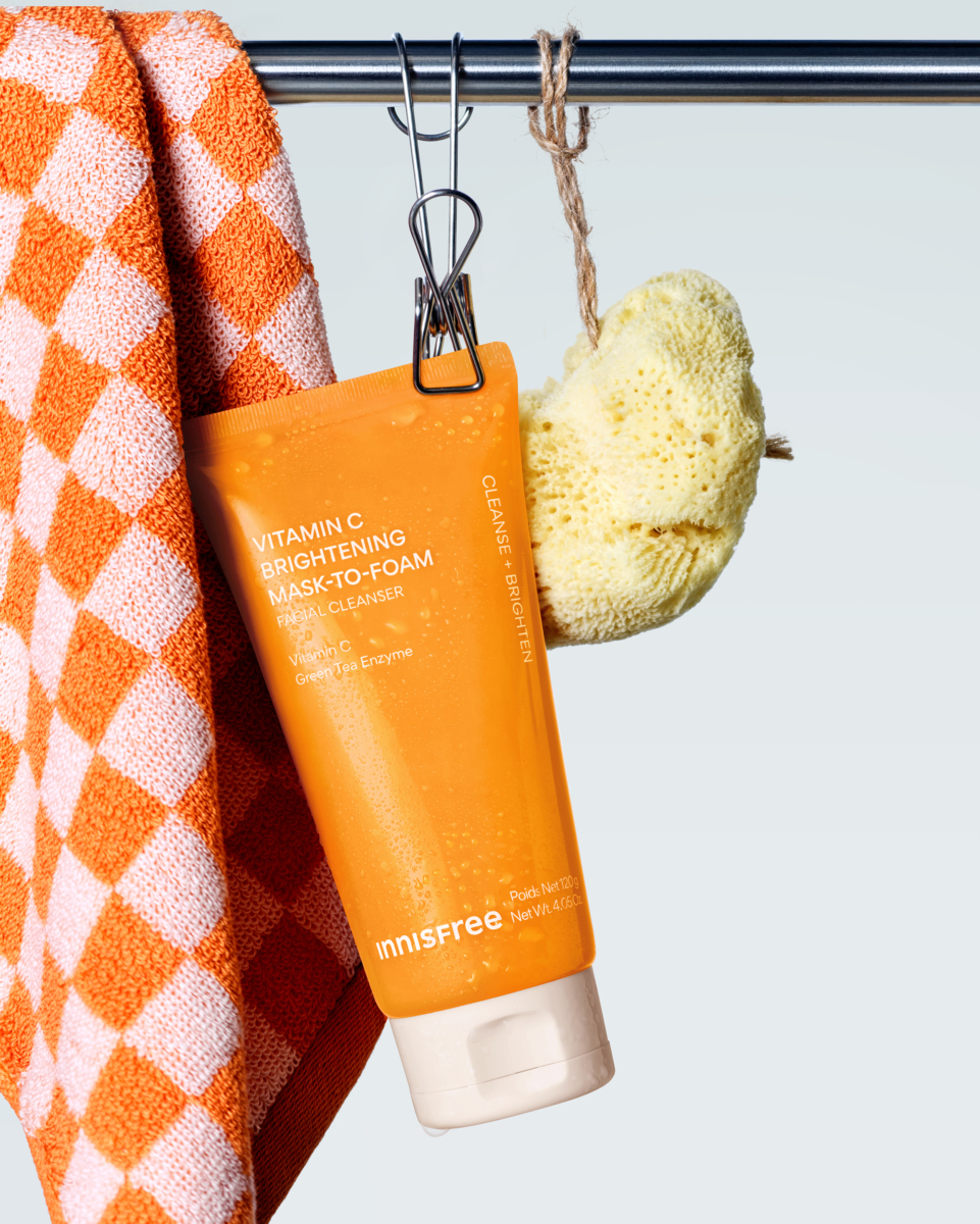 INNISFREE Vitamin C Brightening Mask-to-Foam