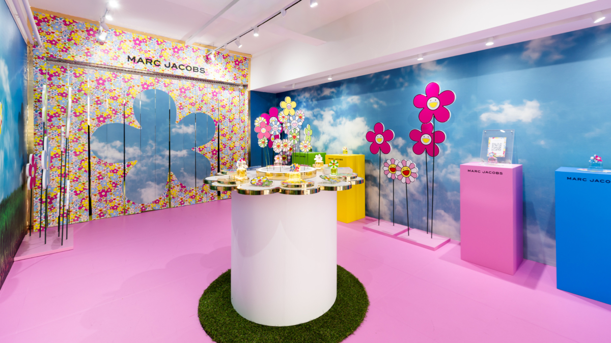 Marc Jacobs Daisy Murakami Pop-up - Pink Zone