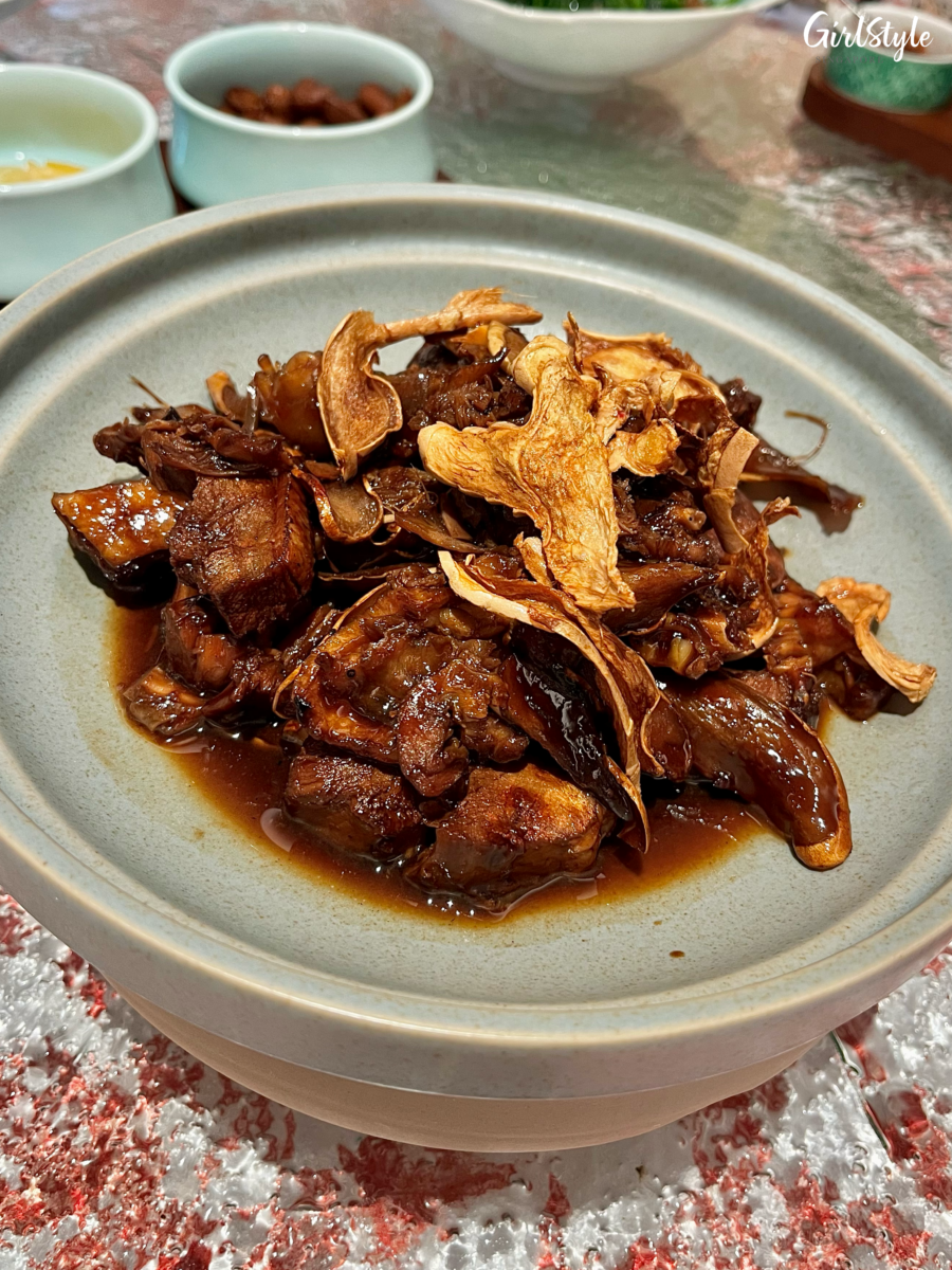 Slow-braised Hokkien Duck with Aged Ginger at Beng Hiang